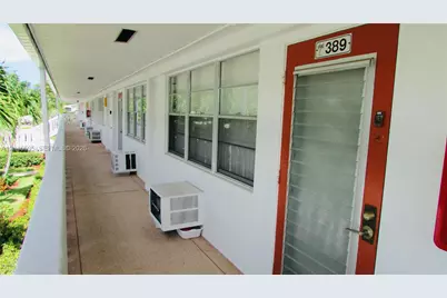 389 Tilford R #389, Deerfield Beach, FL 33442 - Photo 2