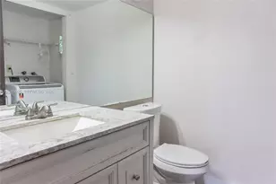 10425 SW 154th Ct, Miami, FL 33196 - Photo 6