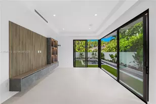 2710 S Le Jeune Rd, Coral Gables, FL 33134 - Photo 16
