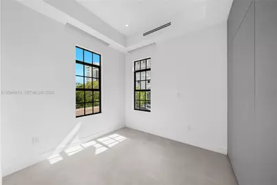 2710 S Le Jeune Rd, Coral Gables, FL 33134 - Photo 26