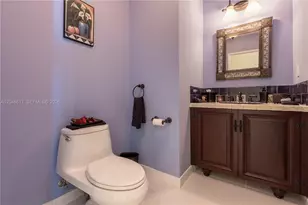 950 Brickell Bay Dr, Miami, FL 33131 - Photo 22