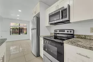 15560 SW 104th Terrace, Miami, FL 33196 - Photo 12