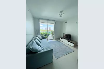 1723 SW 2nd Ave #801, Miami, FL 33129 - Photo 4