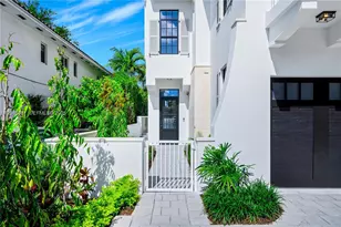 2712 S Le Jeune Rd, Coral Gables, FL 33134 - Photo 1