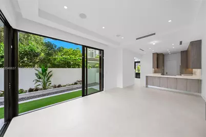 2712 S Le Jeune Rd, Coral Gables, FL 33134 - Photo 18