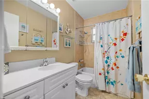 6870 Pershing St, Hollywood, FL 33024 - Photo 28