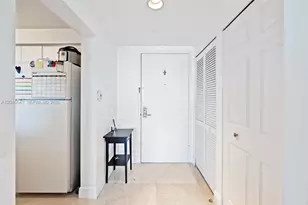 2475 Brickell Ave, Miami, FL 33129 - Photo 6