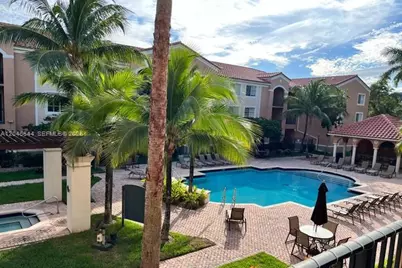 6841 SW 44th St #204, Miami, FL 33155 - Photo 1