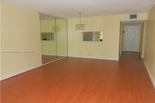 1000 SW 125th Ave, Pembroke Pines, FL 33027 - Photo 2