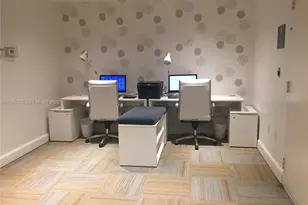 951 Brickell Ave, Miami, FL 33131 - Photo 38