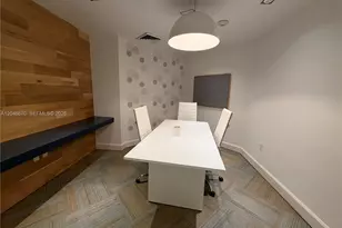 951 Brickell Ave, Miami, FL 33131 - Photo 32