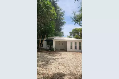 2174 NE 182nd St, North Miami Beach, FL 33162 - Photo 2
