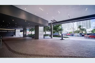 88 SW 7th St #3604, Miami, FL 33130 - Photo 40