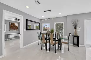 966 SE 9th Ave, Pompano Beach, FL 33060 - Photo 14