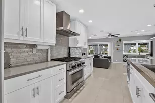 966 SE 9th Ave, Pompano Beach, FL 33060 - Photo 16