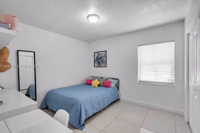 801 NW 17th Ct, Miami, FL 33125 - Photo 24