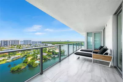 330 Sunny Isles Blvd #5-1708, Sunny Isles Beach, FL 33160 - Photo 2