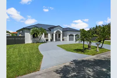 13205 SW 218th Ter, Miami, FL 33170 - Photo 8