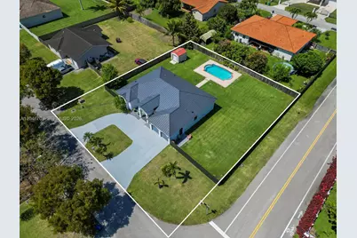 13205 SW 218th Ter, Miami, FL 33170 - Photo 4