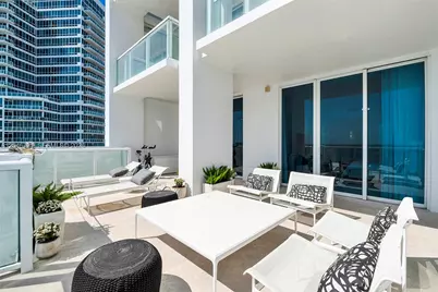 50 S Pointe Dr #2702, Miami Beach, FL 33139 - Photo 10