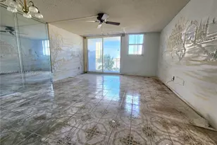 211 S Ocean Dr, Hollywood, FL 33019 - Photo 8