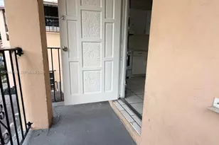 1036 NW 3rd St, Miami, FL 33128 - Photo 2