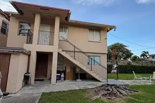 1036 NW 3rd St, Miami, FL 33128 - Photo 6