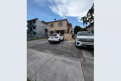 1036 NW 3rd St #2, Miami, FL 33128 - Photo 8