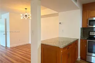 469 NE 207th Ln, Miami, FL 33179 - Photo 8
