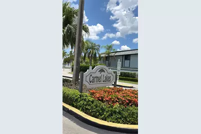 469 NE 207th Ln #101, Miami, FL 33179 - Photo 2