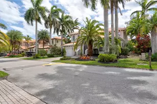 7956 SW 195th St, Cutler Bay, FL 33157 - Photo 4