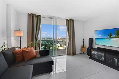 1800 N Bayshore Dr #4106, Miami, FL 33132 - Photo 2