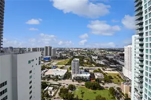 1800 N Bayshore Dr, Miami, FL 33132 - Photo 20
