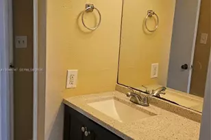 8039 SW 21st Ct, Miramar, FL 33025 - Photo 18