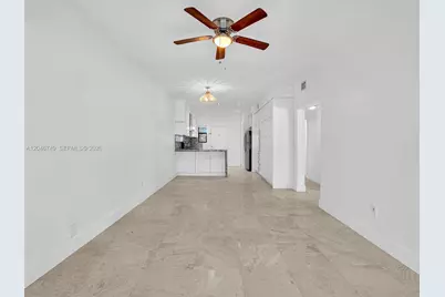 1045 Lenox Ave #12, Miami Beach, FL 33139 - Photo 2
