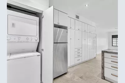 1045 Lenox Ave #12, Miami Beach, FL 33139 - Photo 10