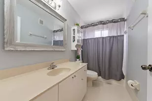 3539 W 76th St, Hialeah, FL 33018 - Photo 20