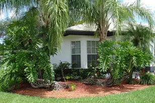 2444 Stonegate Dr, Wellington, FL 33414 - Photo 2