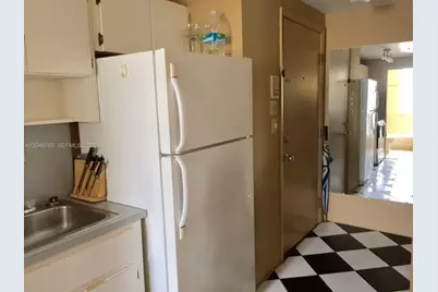 802 Euclid Ave #201, Miami Beach, FL 33139 - Photo 8