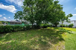 2371 NW 85th St, Miami, FL 33147 - Photo 16