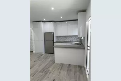 551 SW 57th Ave #2, Miami, FL 33144 - Photo 2