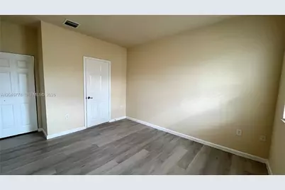 8850 NW 97th Ave #205, Doral, FL 33178 - Photo 12