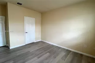 8850 NW 97th Ave, Doral, FL 33178 - Photo 12