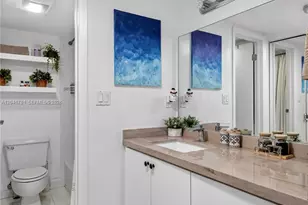 3401 N Country Club Dr, Aventura, FL 33180 - Photo 22