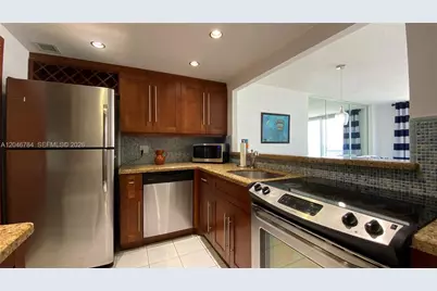 401 Ocean Dr #722, Miami Beach, FL 33139 - Photo 16