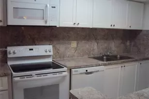 8401 SW 107th Ave, Miami, FL 33173 - Photo 2