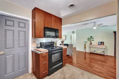 206 SE 3rd St, Dania Beach, FL 33004 - Photo 24