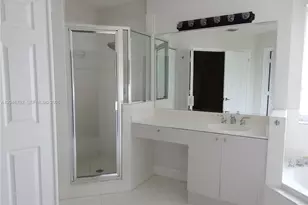 11221 NW 73rd St, Doral, FL 33178 - Photo 16