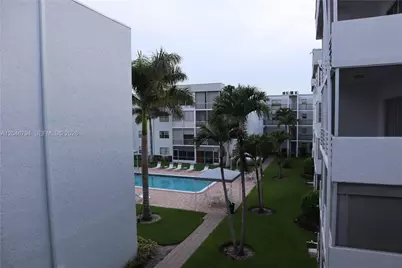 3000 E Sunrise Lakes Dr #303, Sunrise, FL 33322 - Photo 34