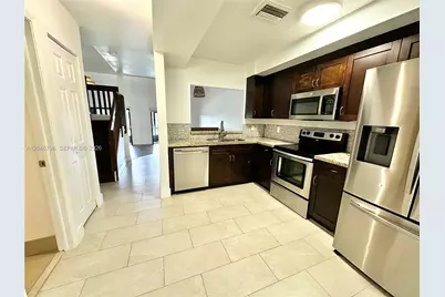 4245 S Pine Island Rd, Davie, FL 33328 - Photo 4